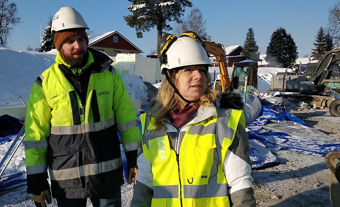 Anita Mattsson (S) på Södergårdens bygge